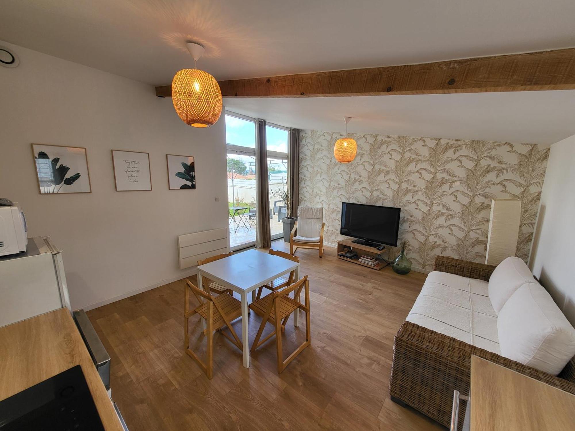 Gite Cosy Et Spacieux Étoile-sur-Rhône Eksteriør billede